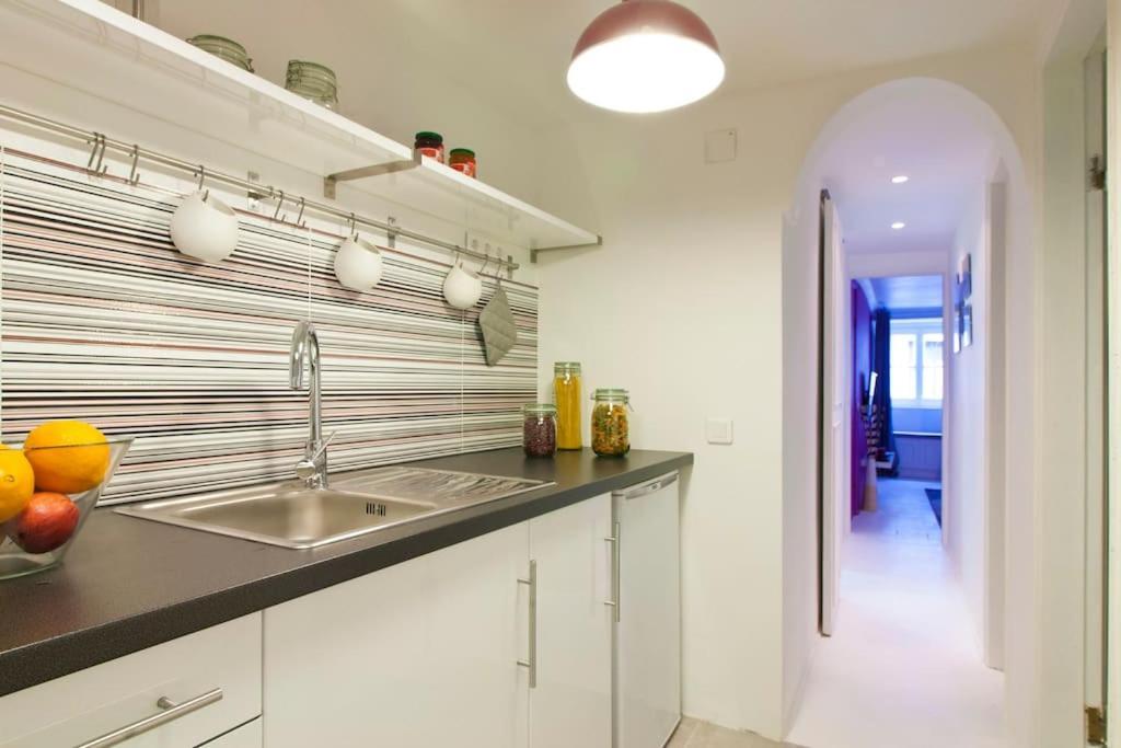 Lisbon Sant'Anna Apartments Rom bilde